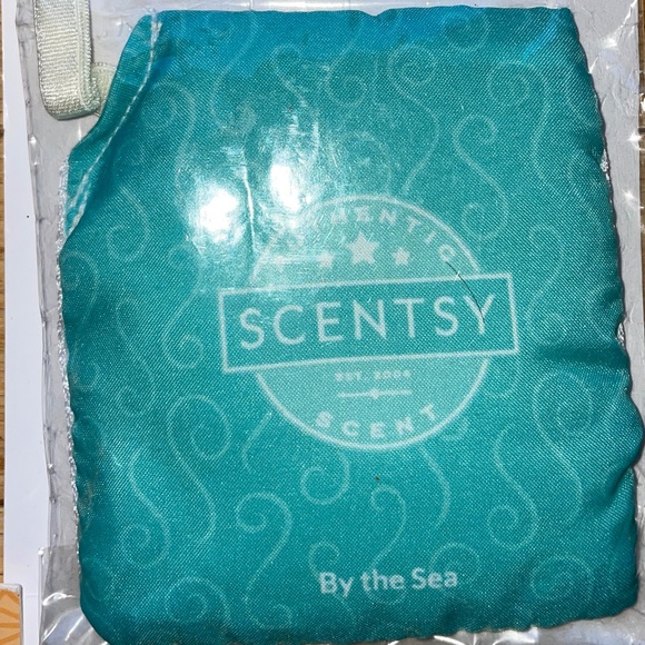 3 Brand New Scentsy Scent Packs - Picture 4 of 8